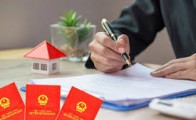 Thủ tục sang tên sổ đỏ mới nhất: khung pháp lý quyết định tốc độ và độ an toàn của dòng tiền