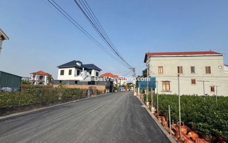 Bán Đất Xã Mễ Sở Hoàng Trạch 85,6m2 Đường Nhựa 7m Hai Ô Tô Tránh Giá 5xtr/m2