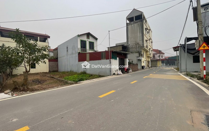 Đất Mặt Đường Kinh Doanh Văn Giang 115m2 Mặt Tiền 5m Tại Thôn Đa Ngưu Tân Tiến Đường Liên Xã 8m