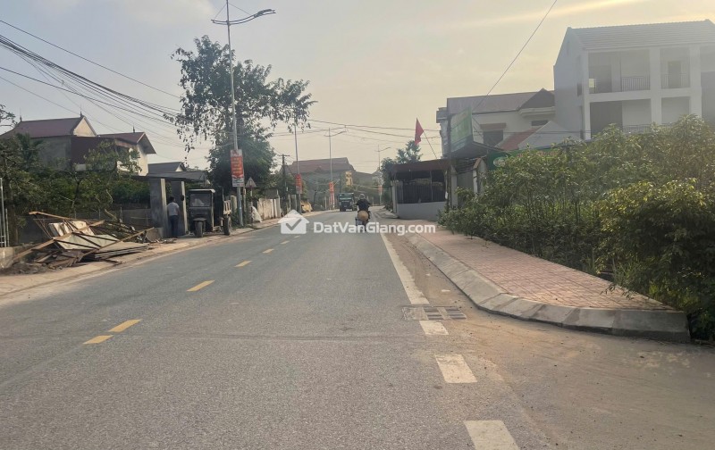 Đất Mặt Đường Kinh Doanh Văn Giang Lô Góc 245m2 Mặt Tiền 10m Tại Bá Khê Tân Tiến Cách VĐ4 Chỉ 200m