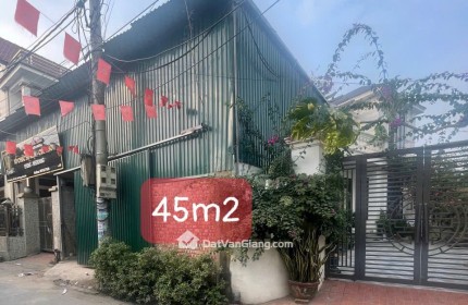 Bán đất thổ cư văn giang hưng yên Lô Đất 45m2 Trục Chính Hơn 2 Tỷ Không Có Lô Thứ Hai