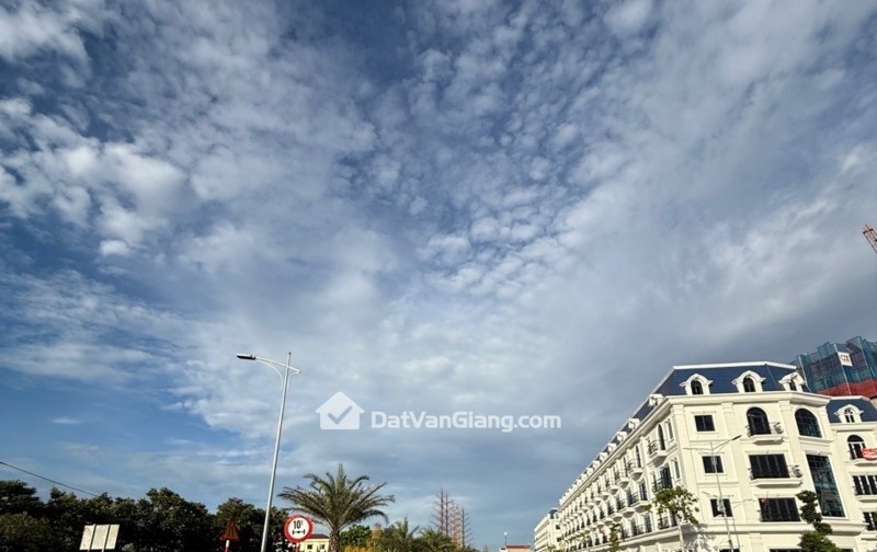 Bán đất Từ Hồ - Yên Mỹ- Hưng Yên , đường thông , rộng 6m sát chợ Nông sản