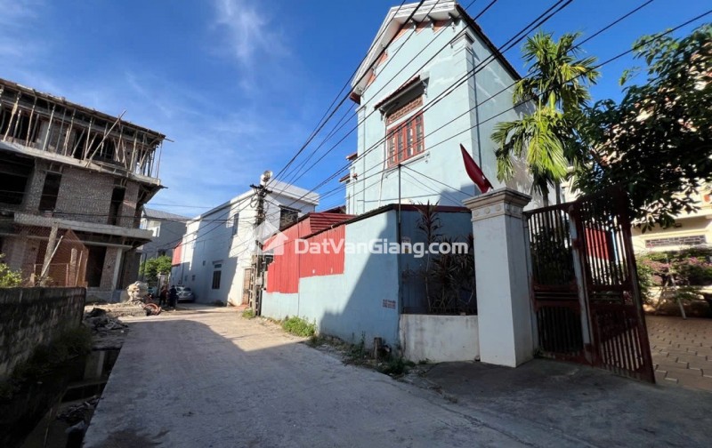Bán đất tặng nhà 2 tầng thôn hoà Mục xã Hoàn Long yên Mỹ Hưng yên.