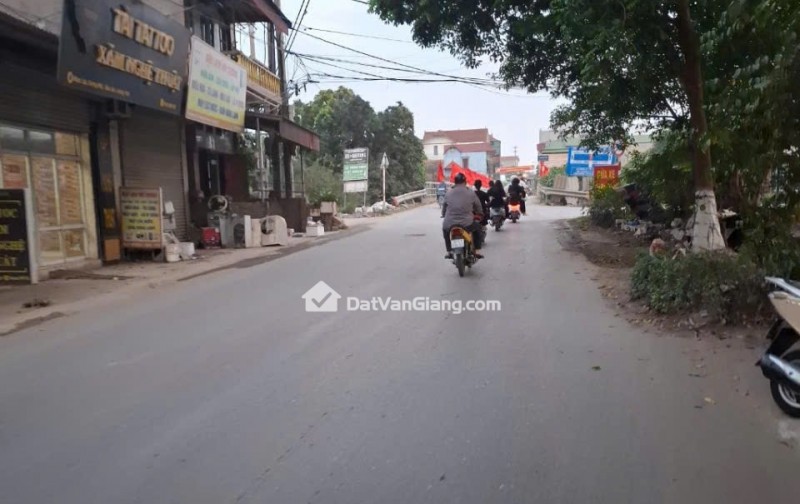 BÁN ĐẤT VÀNG  NGHĨA TRỤ VĂN GIANG ĐƯỜNG Ô TÔ TẢI VÀO