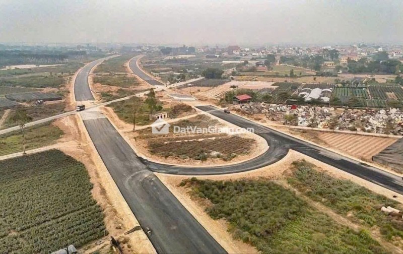 Siêu Phẩm Lô Góc Đất Văn Giang 400m2, Mặt Tiền Khủng 18m Và 25m, Sát Vinhomes OCP2, Giá 5x Tr/M2