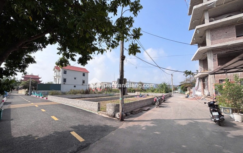 Siêu Phẩm Lô Góc Đất Văn Giang 400m2, Mặt Tiền Khủng 18m Và 25m, Sát Vinhomes OCP2, Giá 5x Tr/M2