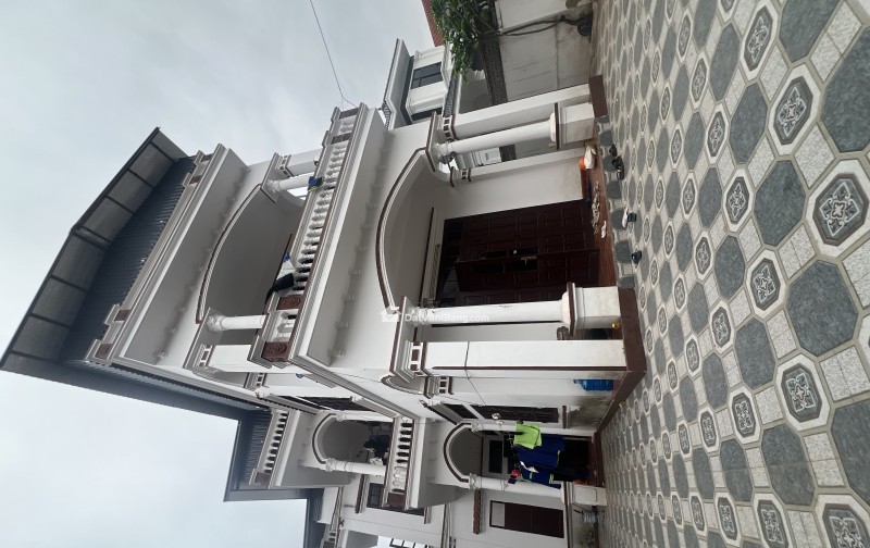 Bán nhà 3 tầng Phụng Công , Văn Giang , Hưng Yên , Đường thông oto đỗ cửa