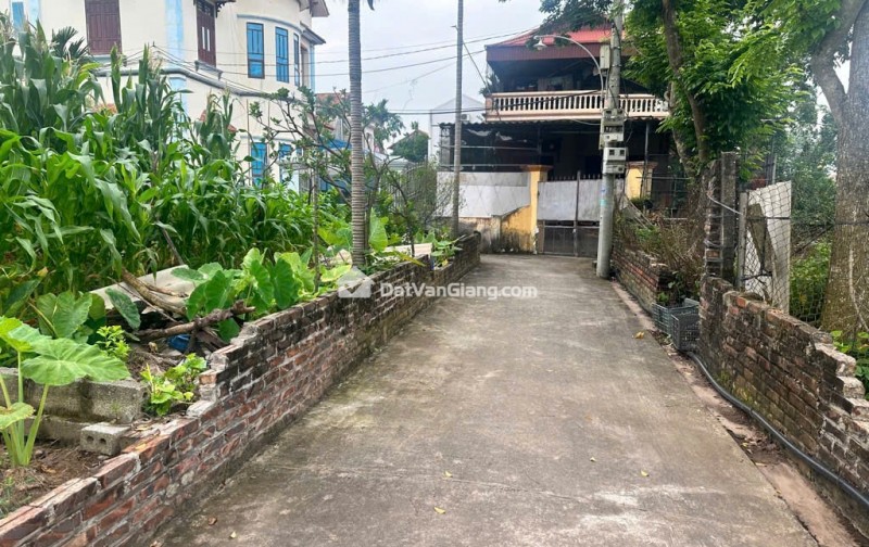 Bán 2 Lô Đất Siêu Đẹp Tại Mễ Sở Văn Giang – Mặt Tiền 6m, Ô Tô Vào Đất, Nở Hậu Đẹp