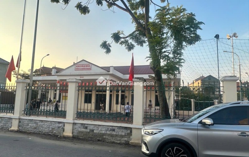 Bán 90m² Đất Quán Trạch Văn Giang – Ô Tô Đỗ Cửa, Full Thổ Cư, Vị Trí Đẹp