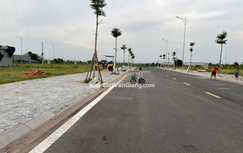 Bán đất thổ cư Hoàn Long 80m² đường rộng, sát DH45, gần chợ Đồng Than