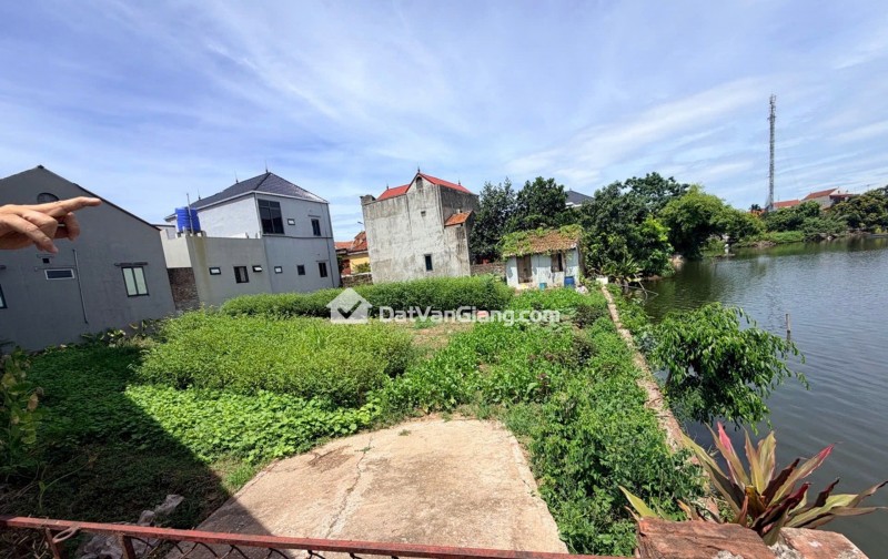 Bán Đất View Hồ Mễ Sở Văn Giang – 107m² Đến 130m², Ô Tô Tránh Thông, Sát Đại Dự Án Sun Group