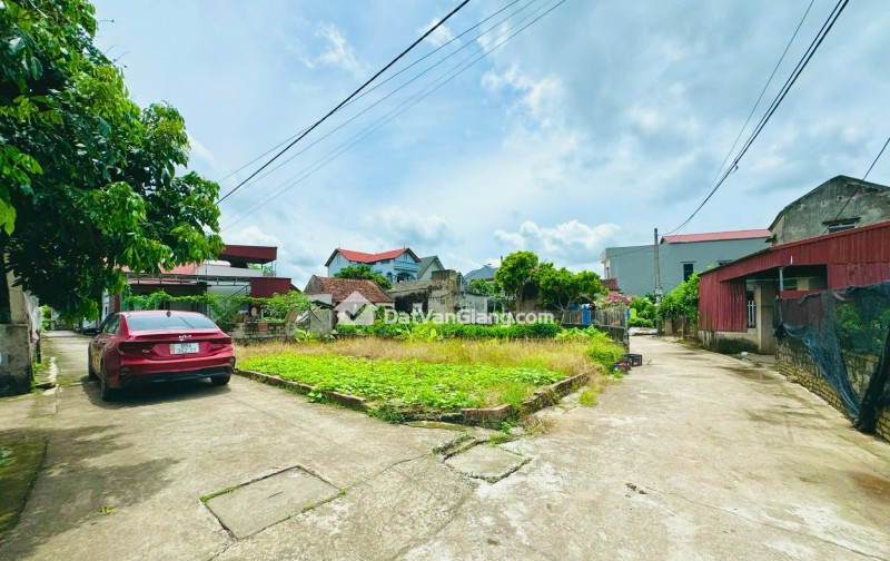 Bán Lô Đất Văn Giang 72.1m2 Mặt Tiền Khủng 7.2m Sát Đại Học Bách Khoa, Giá Chỉ 4x Triệu/m2