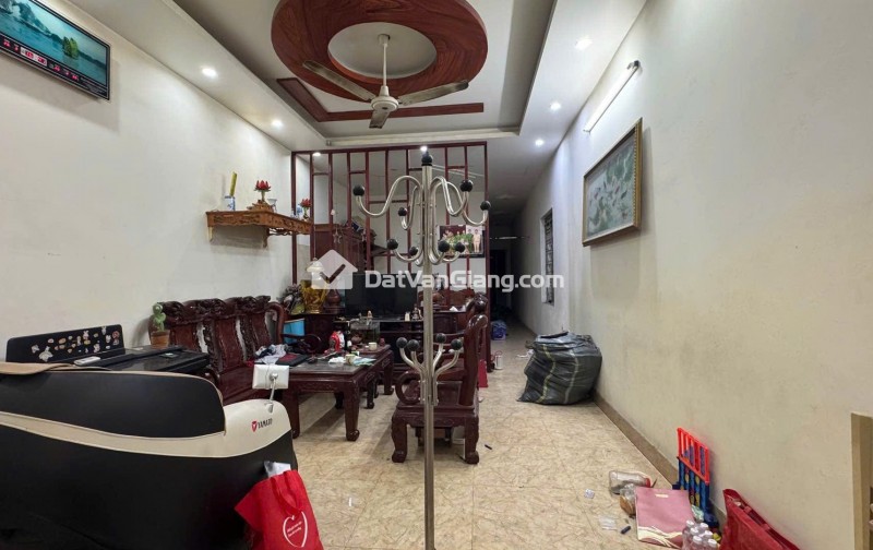 Bán Đất 93m² Trung Tâm Thị Trấn Văn Giang – 3 Mặt Thoáng, Ô Tô Tránh, Gần Ecopark