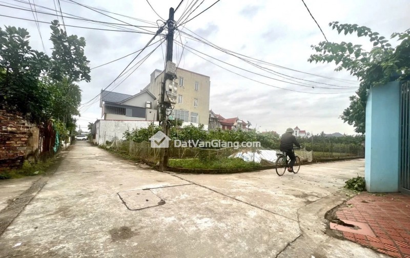 Siêu Phẩm Đất Đẹp Mặt Tiền 5m Giá Chỉ 3,1 Tỷ Tâm Điểm Quần Thể Ecopark Và Vin