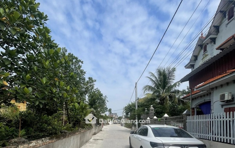 Siêu Phẩm Đất Văn Giang 90,6m2 Full Thổ Cư Mặt Tiền 4,68m Ô Tô Tới Nơi Giá Chỉ 2,99 Tỷ