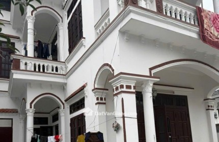 MUA ĐẤT ĐƯỢC TẶNG NHÀ 3 TẦNG, Ô TÔ ĐỖ SÂN GÍA RẺ NHẤT KHU VỰC