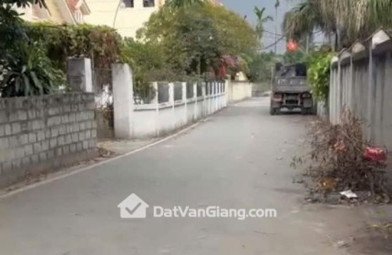 BÁN ĐẤT HOÀ BÌNH XÂY NHÀ BIỆT THỰ NHÀ NGÕ Ô TÔ TẢI VÀO