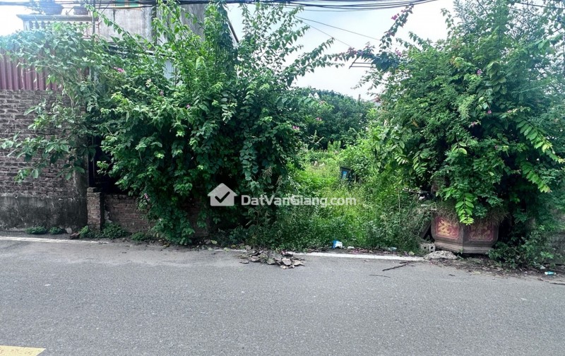 TRỤC CHÍNH VĨNH TUY VĂN GIANG HÌNH THỬA A4 KINH DOANH HIẾM