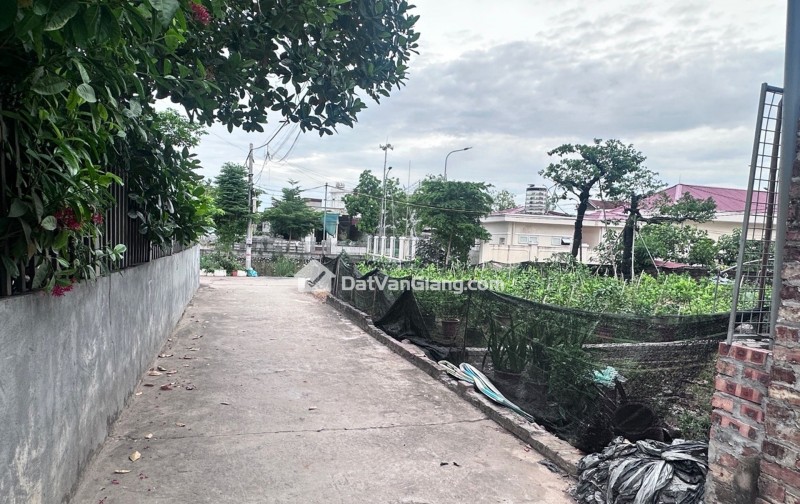 bán 62m2 đất tại trung tâm văn giang - hưng yên- đường thông oto tránh