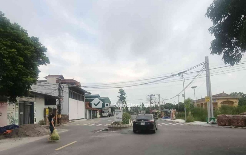 bán nhanh đất trung tâm thương mại dân tiến việt tiến hưng yên