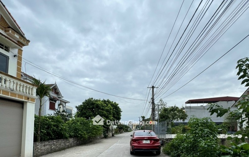 Trục chính kinh doanh văn Giang Hưng yên