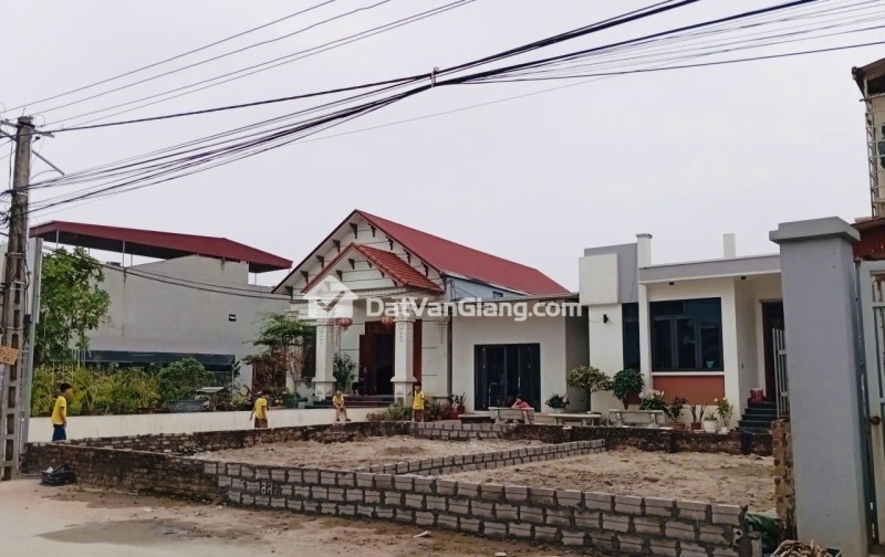 Trục chính kinh doanh văn Giang Hưng yên