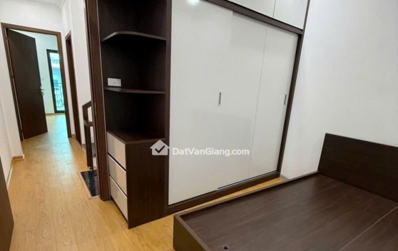 siêu phẩm nhà đất thượng hông nhà đất 2 tầng, 80m2, 2.8 tỷ.