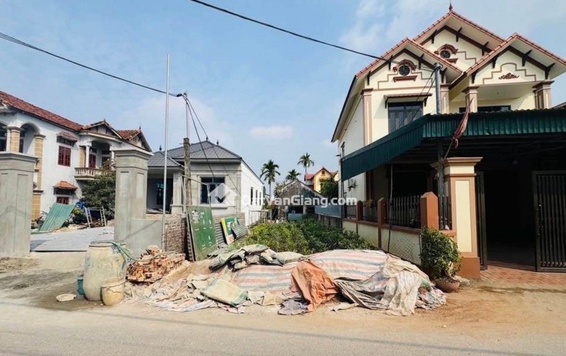Hàng đẹp phân lô chuẩn bám mặt đường lớn văn giang