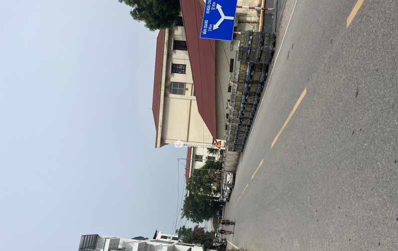 Bán đất trục chính Liên Nghĩa kinh doanh sầm uất DH205