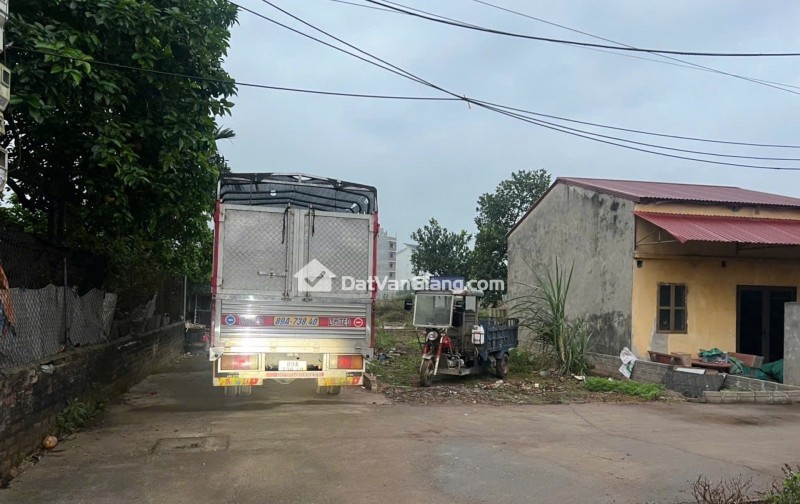 Lô đất siêu đẹp tại Đan Kim ô tô tải vào tận đất hàng xóm ĐH Bách Khoa cs2
