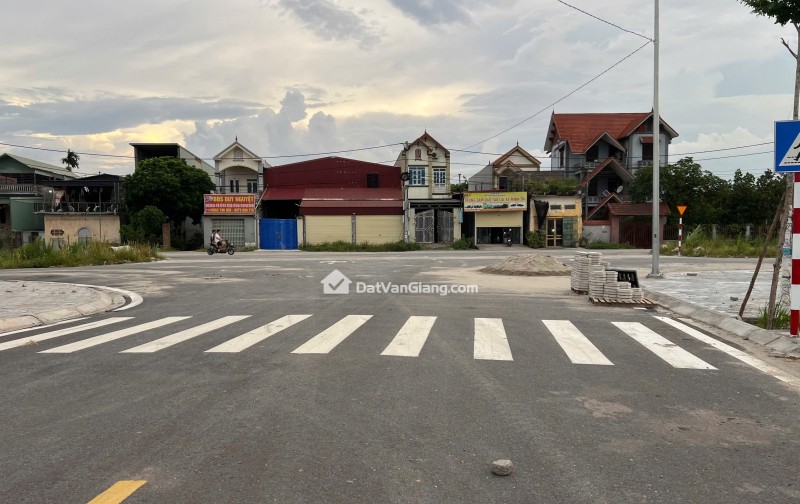 Bán 80m đất 2 mặt tiền thoáng sáng - Yên Mỹ - Hưng Yên - sát đường DH45