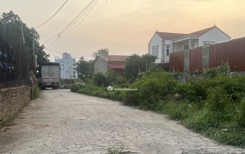 Bán Đất Đan Kim - Liên Nghĩa - Văn Giang - Hưng Yên ,nở hậu , đường thông , oto vào đất