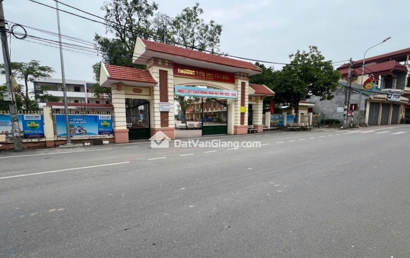 bán 90m2 trục chính kinh doanh tại tân dân -triệu việt vương