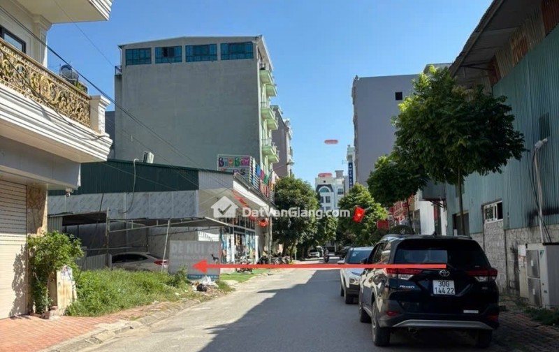 đất đấu giá vòng xuyến văn giang hưng yên