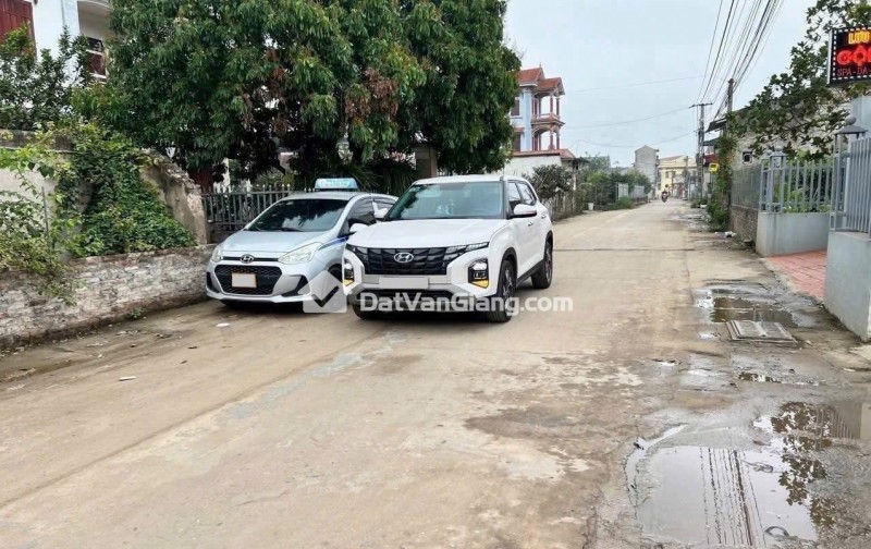 Trục chính kinh doanh văn Giang Hưng yên
