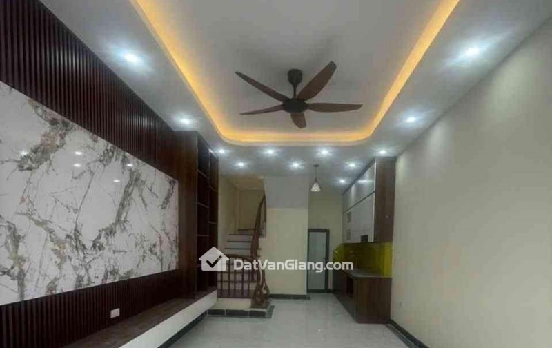 Văn Nhuế Mỹ Hào nhà đất 4 tầng siêu vip 2.45 tỷ