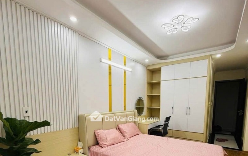 Bán nhà mỹ hào hưng yên 3 bước chân ra chợ, 5 bước ra trường học cấp 1, cấp2 ,7 bước  ra khu công nghiệp