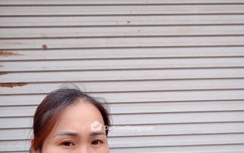 đất đẹp thôn trịnh xá, lạc đạo - ngõ thông ô tô tránh