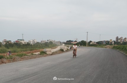 Bán đất mỹ hào hưng yên  : 86m mặt tiền 6m đường 2 oto  tránh nhau * giá chỉ hơn tỷ