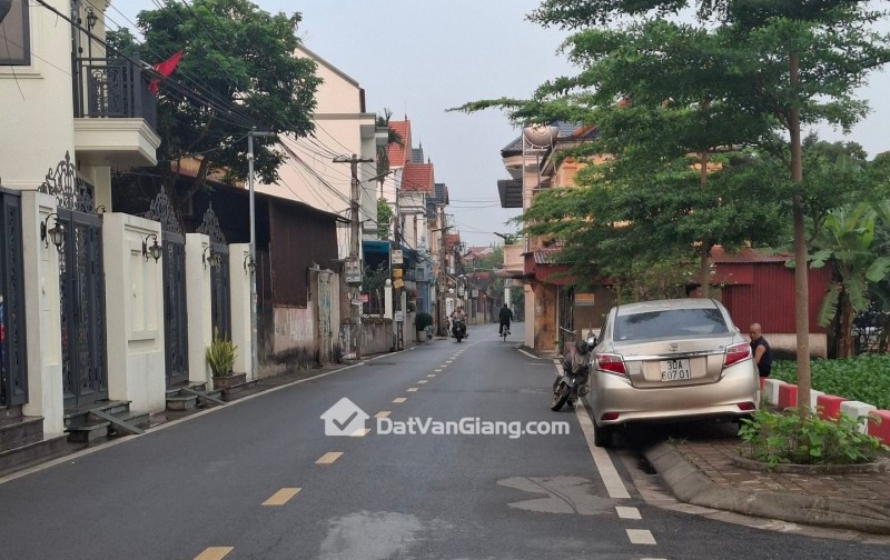 hiếm, đa ngưu- văn giang, sát vách vành đai 4, hàng xóm bách khao 2, chỉ  36 triệu/m2