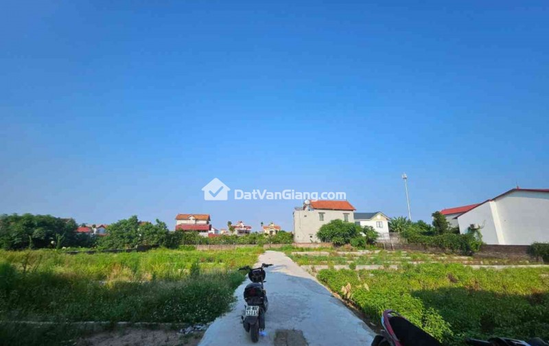 BÁN ĐẤT,AB QUÁN TRẠCH- VĂN GIANG, HÀNG XÓM SÂN PVF, CẠNH VÀNH ĐAI 4, CHỈ 20 TRIỆU /M.