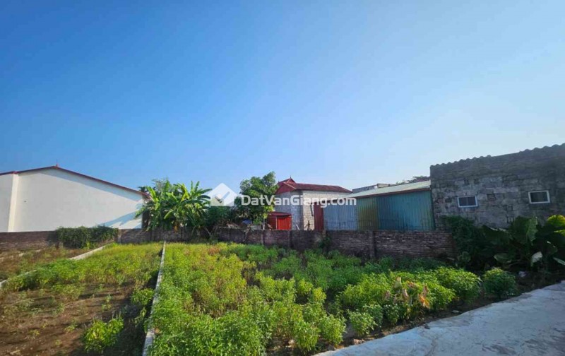 BÁN ĐẤT,AB QUÁN TRẠCH- VĂN GIANG, HÀNG XÓM SÂN PVF, CẠNH VÀNH ĐAI 4, CHỈ 20 TRIỆU /M.