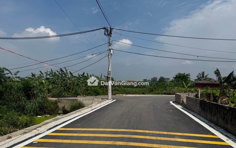 BÁN NHANH GIÚP CHỊ GÁI MẢNH ĐẤT - MỸ HÀO, HƯNG YÊN