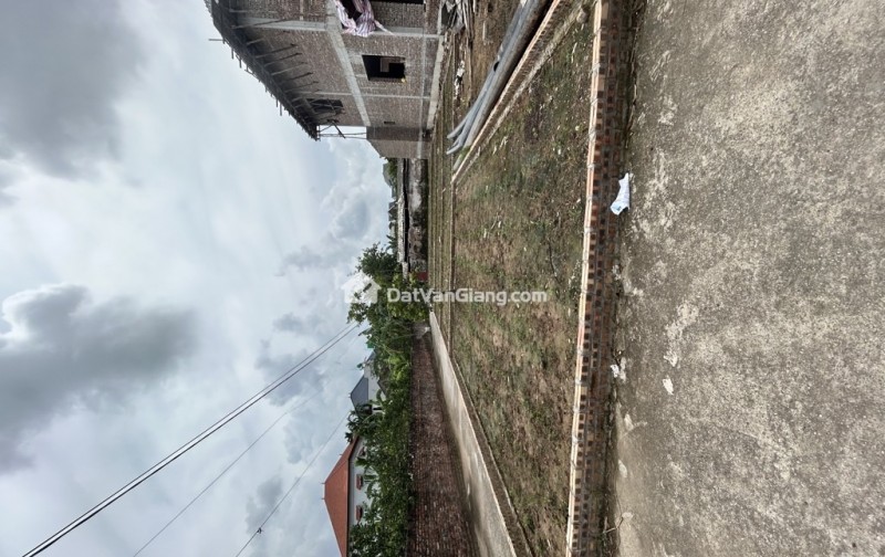 HIẾM ĐẤT PHÂN LÔ, Ô TÔ NGỦ TRONG NHÀ, VĂN GIANG TRUNG TÂM HƯNG YÊN. VIEW SÂN PVF, MẶT TIỀN RỘNG