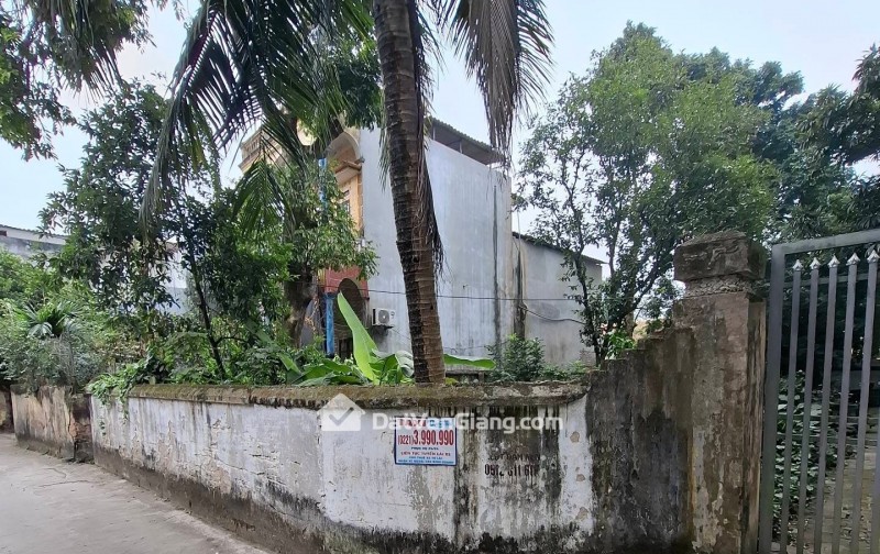 BÁN ĐẤT TẶNG NHÀ 2 TẦNG -  GIÁ ĐẦU TƯ- KHU VỰC TIỀM NĂNG THẬT HIẾM CÓ 1- O -2