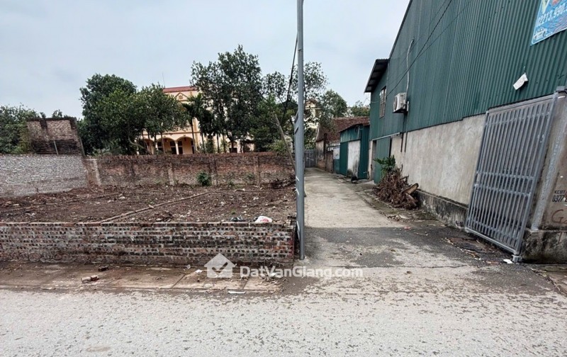  BÁN LÔ GÓC 2 MẶT NGÕ – Ô TÔ VÀO TẬN ĐẤT 