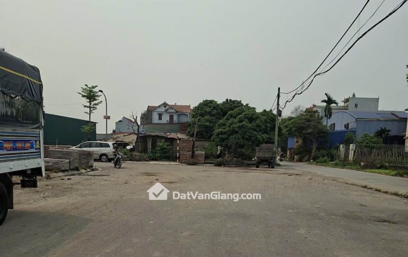  SIÊU PHẨM ĐẤT AN LẠC – TRƯNG TRẮC – HƯNG YÊN   ĐƯỜNG 4 Ô TÔ TẢI TRÁNH NHAU – VỈA HÈ 3M 