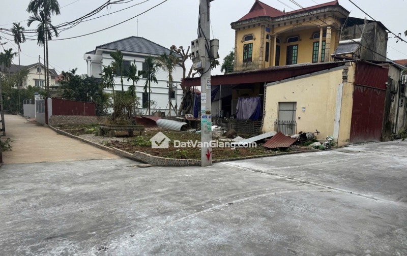 HÀNG HIẾM,-VĂN GIANG, LÔ GÓC ,ĐƯỜNG RỘNG, THÔNG TỨ NGẢ, CHỈ 47 TRIỆU/M2.