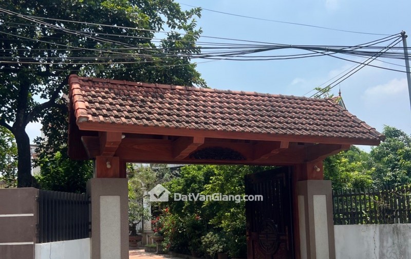 BÁN ĐẤT ,CD QUÁN TRẠCH-VĂN GIANG, ĐẤT VUÔNG BÀN CỜ, NGÕ NÔNG Ô TÔ ĐỖ CỬA. NHỈNH 2 TỶ.