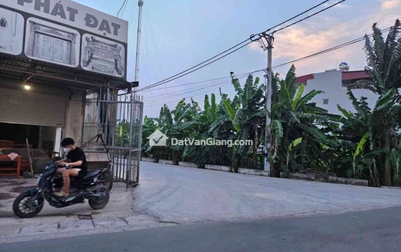 Hiếm tại Đông Tảo, 90m full thổ cư giá chỉ đầu 30tr/m2